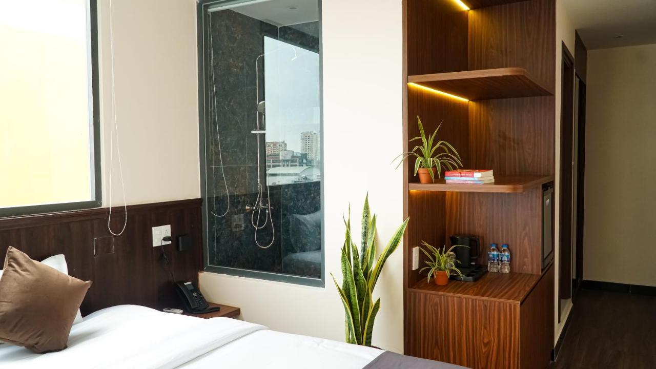 Bros Hotel Хошимін Екстер'єр фото