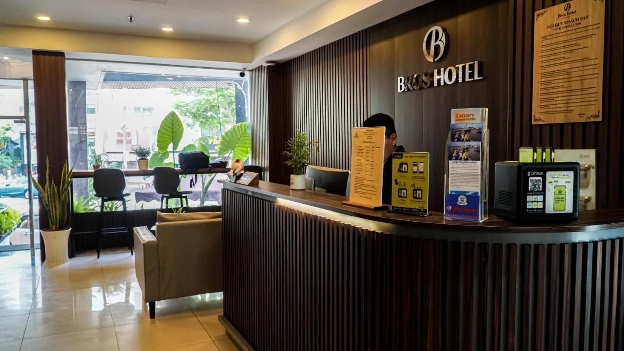 Bros Hotel Хошимін Екстер'єр фото