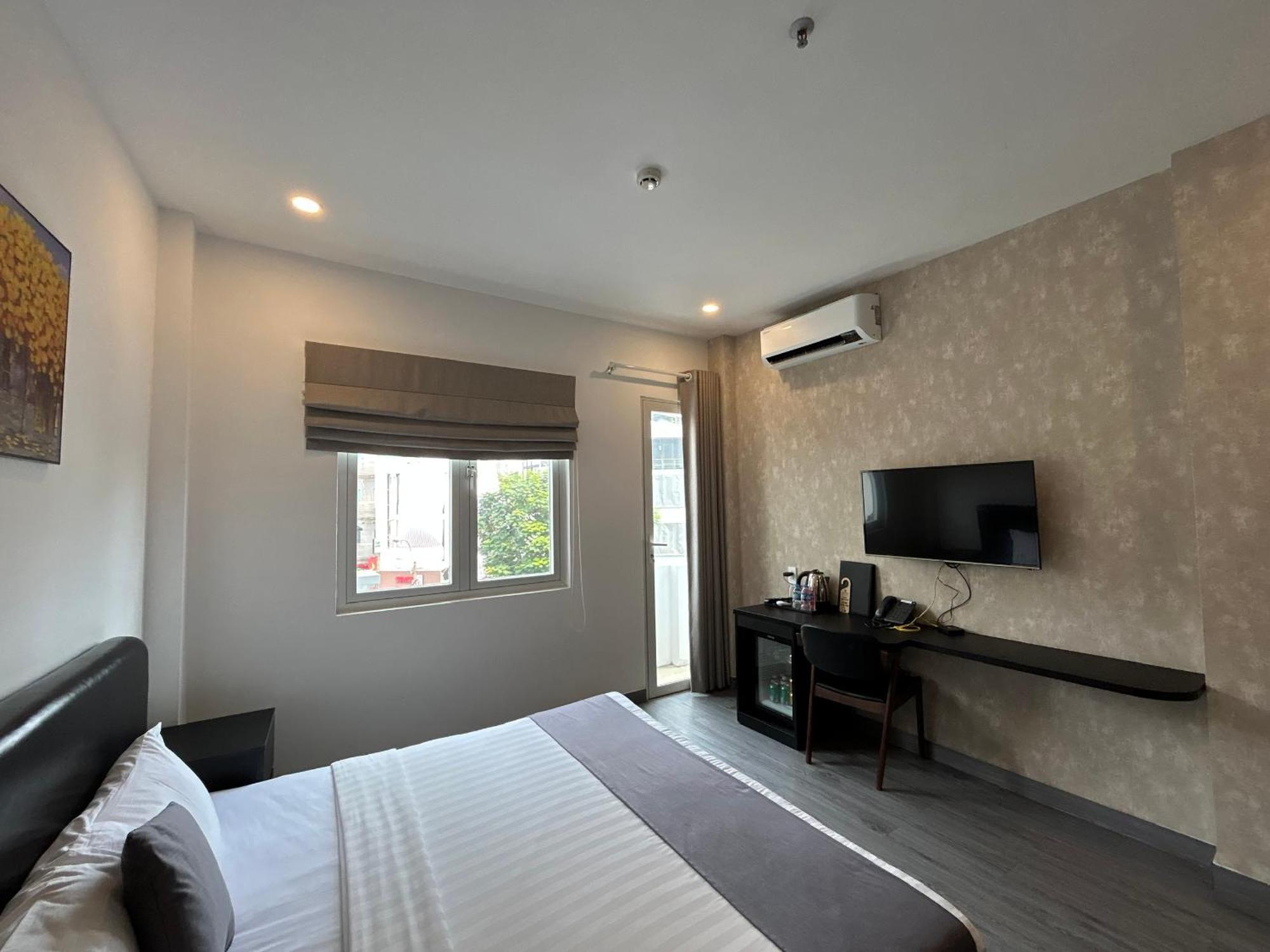 Bros Hotel Хошимін Екстер'єр фото