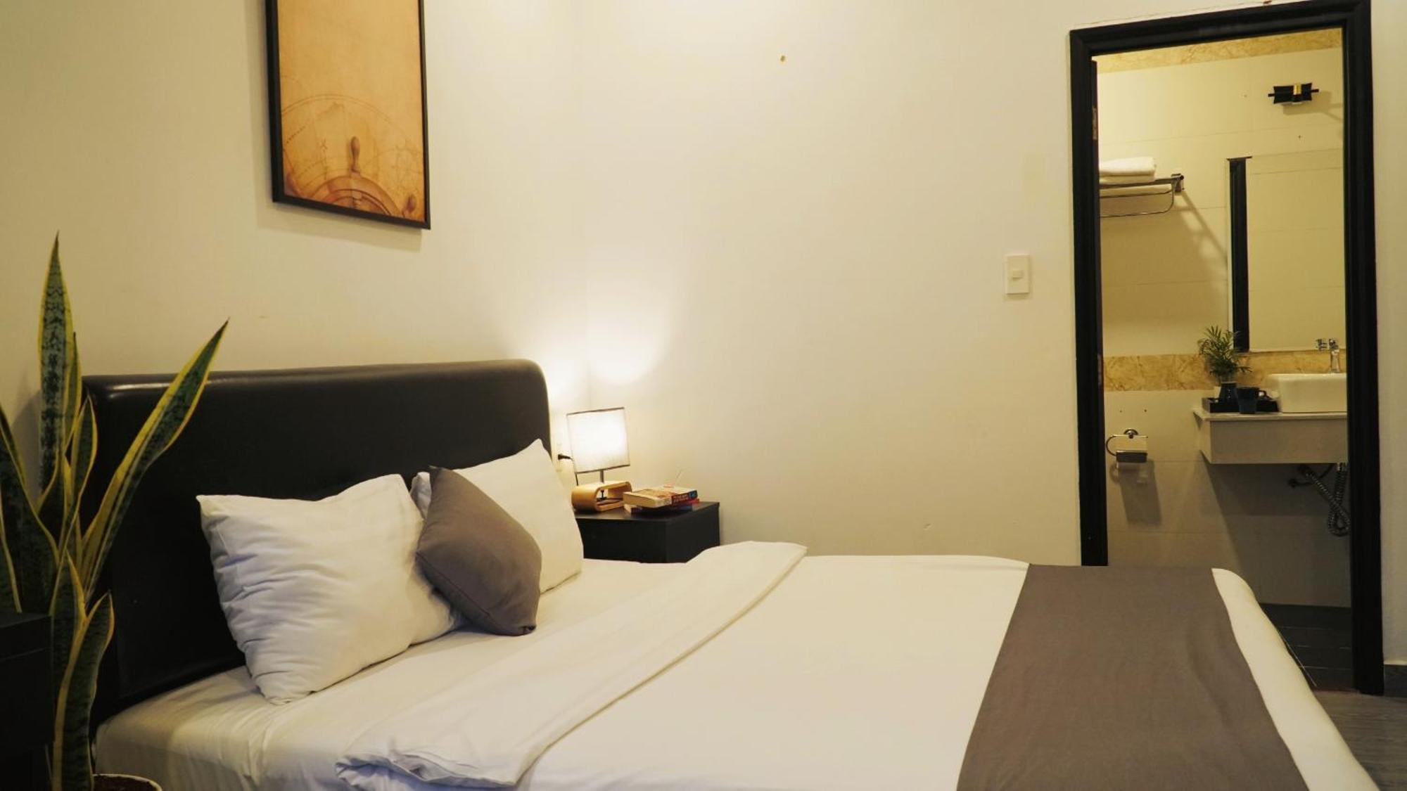 Bros Hotel Хошимін Екстер'єр фото
