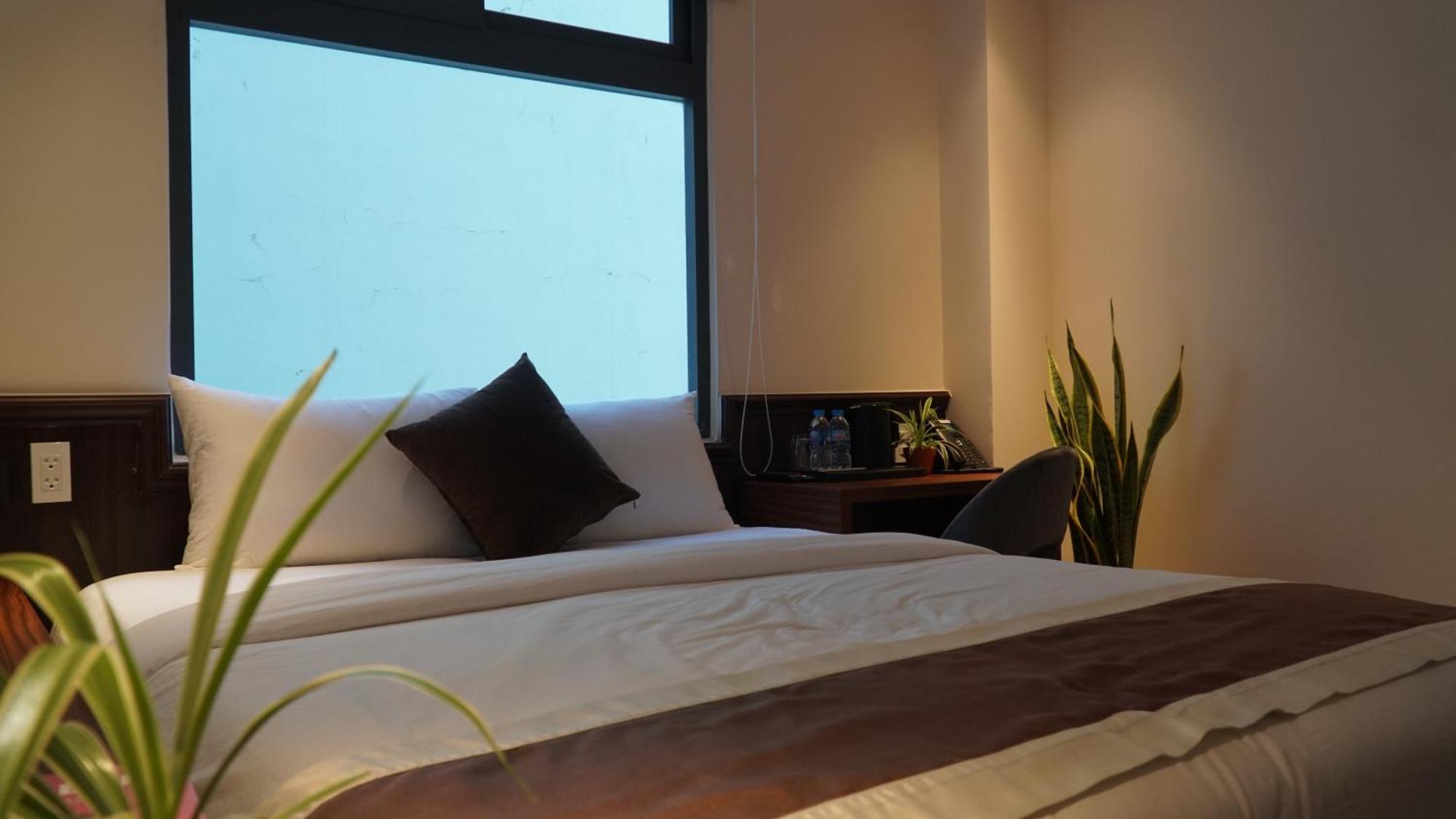 Bros Hotel Хошимін Екстер'єр фото